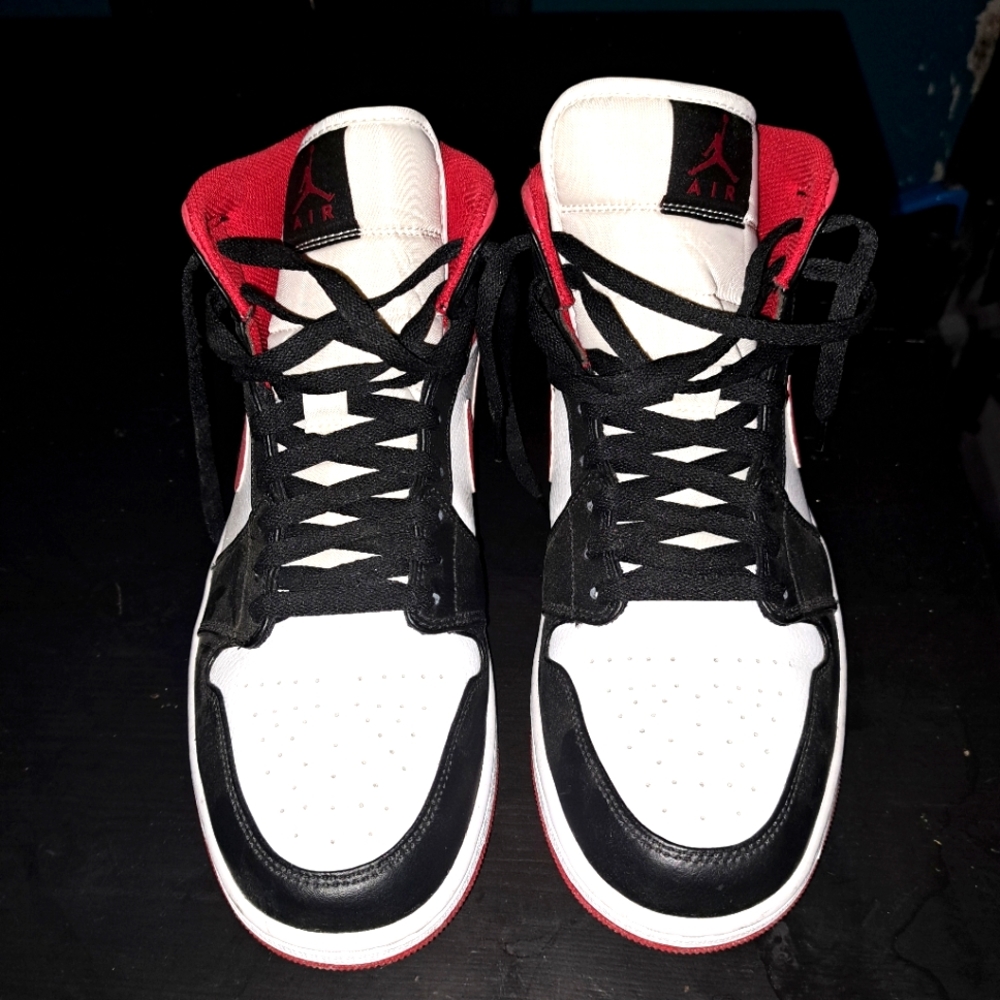 MEN'S AIR JORDAN 1
